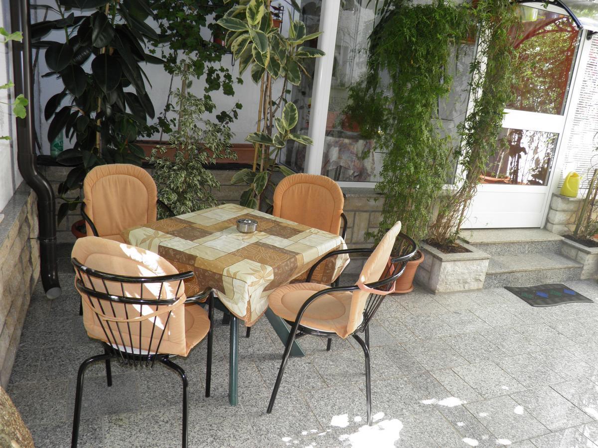 Apartment Mira Poreč Eksteriør bilde